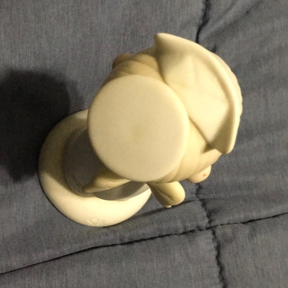 Precious Moments Angel of Mercy‎ 102482 about 5-1/2” high 1986 vintage - Picture 5 of 7